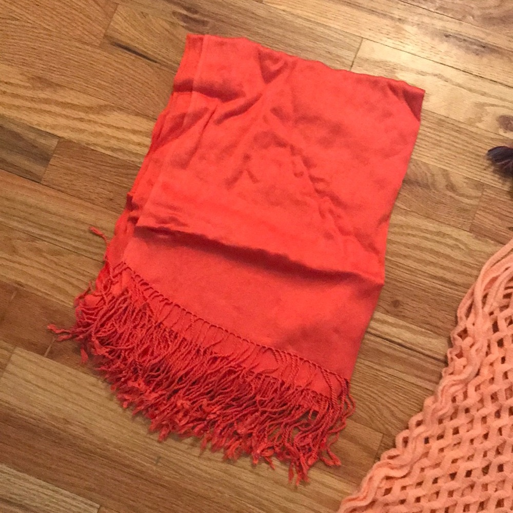 Scarf bundle - Picture 3 of 3
